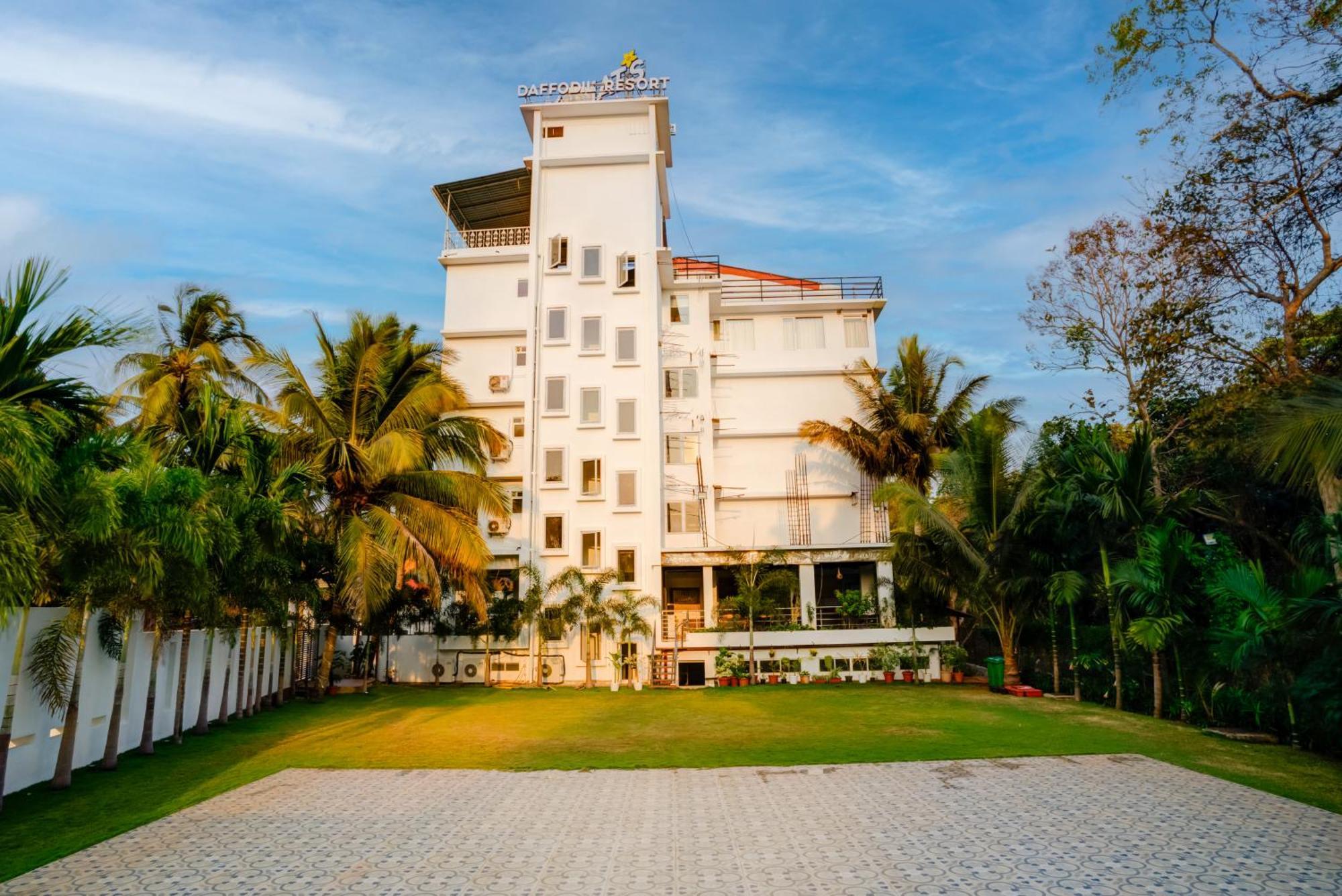 Kamat'S Daffodil Resort Goa Pilerne Luaran gambar