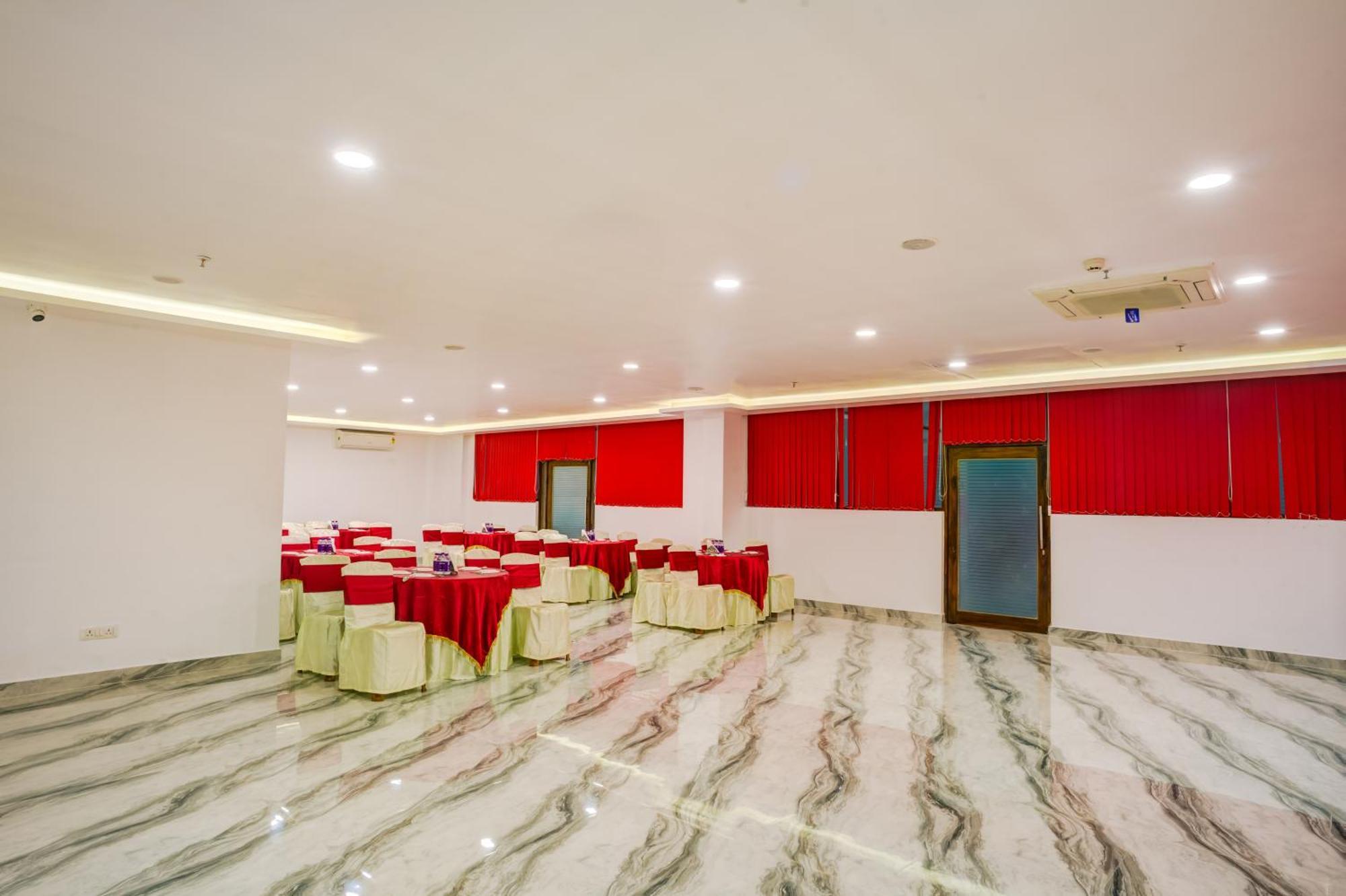 Kamat'S Daffodil Resort Goa Pilerne Luaran gambar