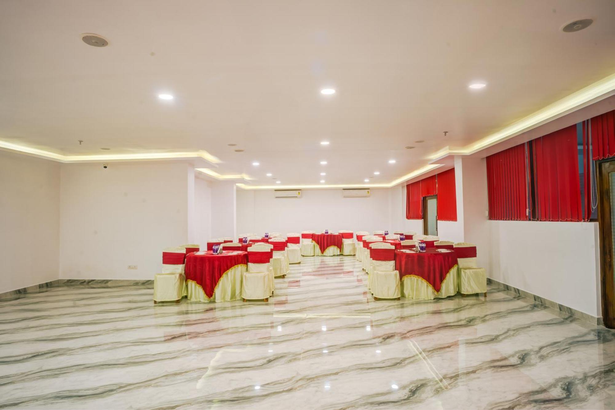 Kamat'S Daffodil Resort Goa Pilerne Luaran gambar